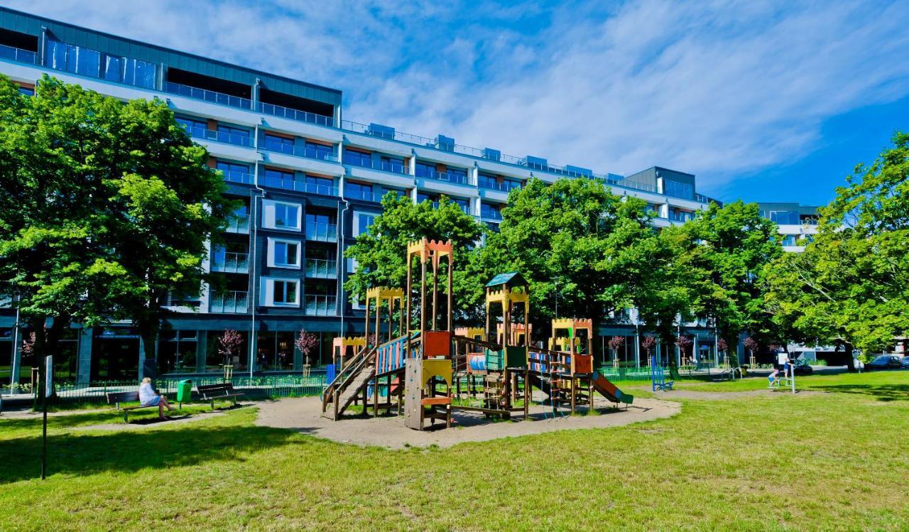 Porty B103 Nadmorskie Tarasy Pool Sauna Parking Колобжег Экстерьер фото